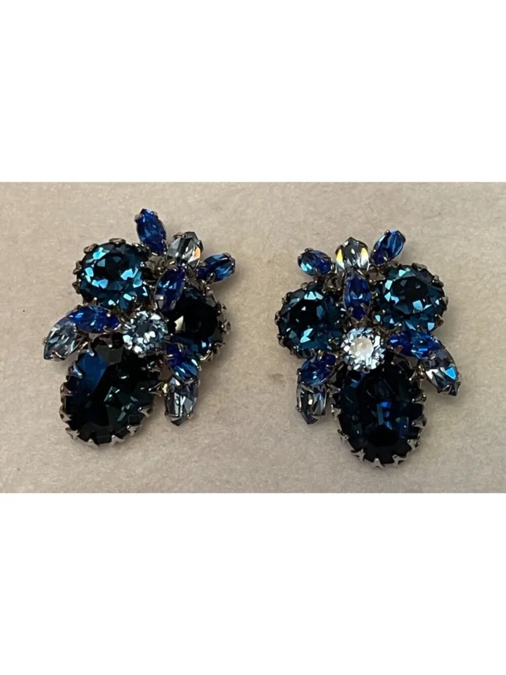 Vtg Ben Reig Blue Glass Clip-On Earrings Schreiner Era Designer Jewelry